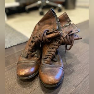 Steve Madden leather combat style boots - size 8.5